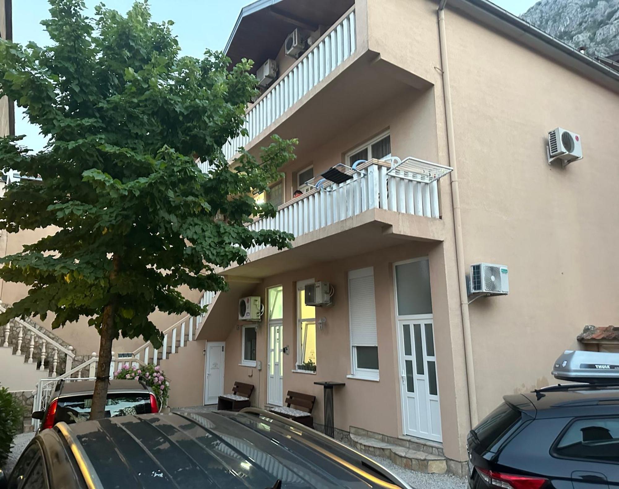 Villa Anja Apartments 莫斯塔尔 外观 照片